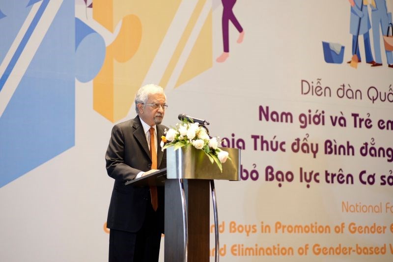 ông Kamal Malhotra – Điều phối viên thường trú của Liên Hợp Quốc tại Việt Nam phát biểu tại diễn đàn