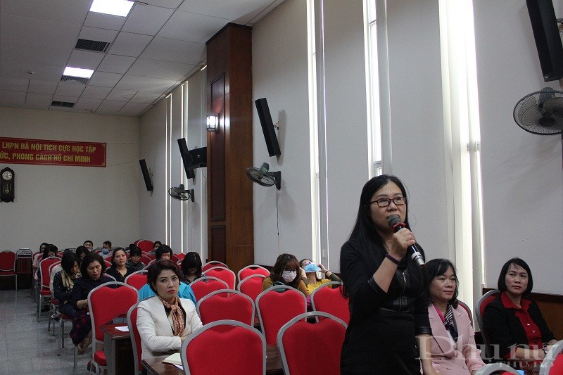 Các đại biểu tin tưởng và nhất trí giới thiệu đồng chí Lê Kim Anh ứng cử Đại biểu HĐND TP khóa XVI