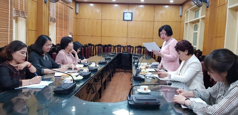 Trưởng Ban trị sự Báo Phụ nữ Thủ đô Lê Vân Anh phát biểu
