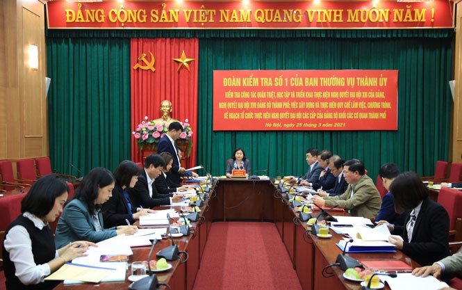 Phó Bí thư Thường trực Thành ủy Hà Nội chỉ đạo tại Hội nghị