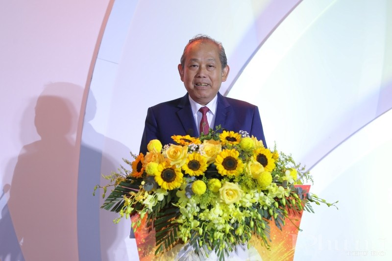 Phó Thủ tướng Thường trực Chính phủ Trường Hòa Bình phát biểu tại Đại hội.