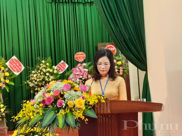 Đồng chí Nguyễn Thị Bảy phát biểu chỉ đạo Đại hội.