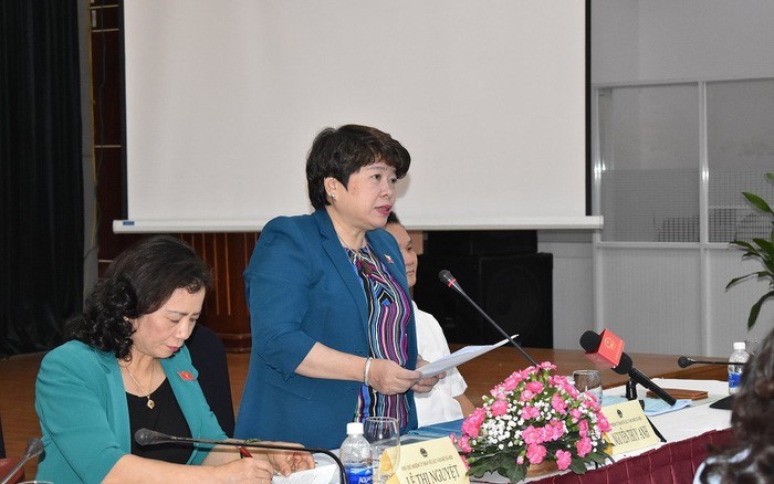 Bà Nguyễn Thúy Anh, Chủ nhiệm Ủy ban về các vấn đề xã hội - Phó Chủ tịch thường trực Nhóm nữ đại biểu Quốc hội Việt Nam phát biểu tại hội thảo