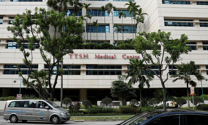 Bệnh viện Tan Tock Seng, nơi phát hiện cụm lây nhiễm nCoV tại Singapore hôm 29/4. Ảnh: Reuters
