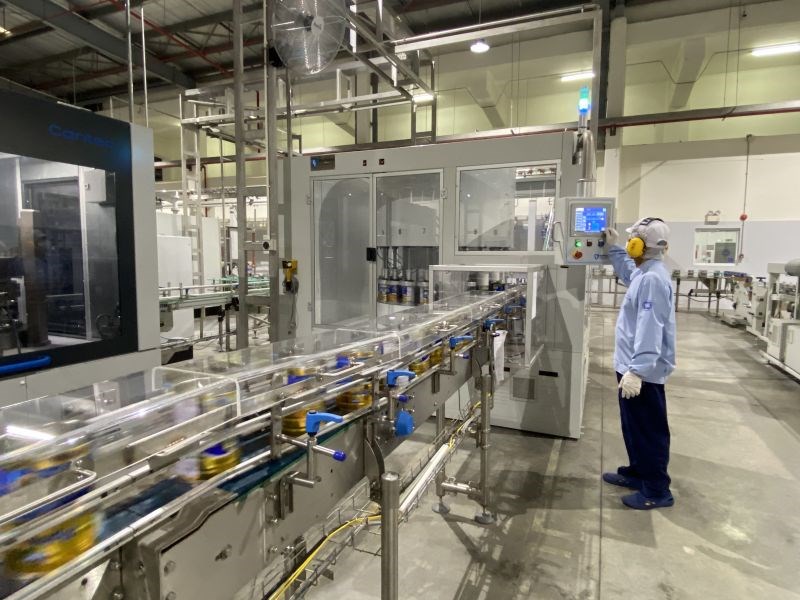 Nhà máy sữa bột Việt Nam ứng dụng công nghệ 4.0 trong sản xuất,đảm bảo sản phẩm đạt chất lượng khi đến tay người tiêu dùng