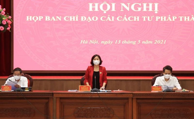 Phó Bí thư Thường trực Thành ủy Hà Nội Nguyễn Thị Tuyến phát biểu kết luận hội nghị.