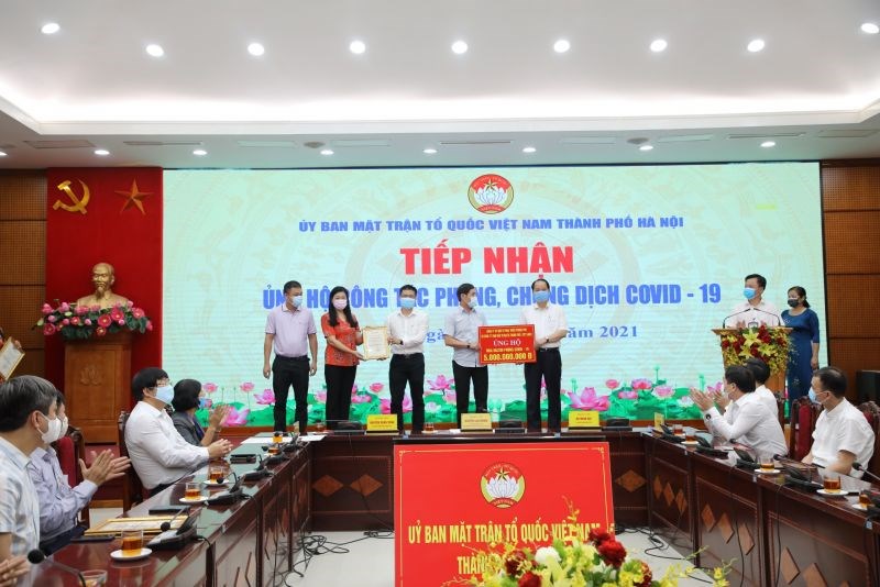 MTTQ TP Hà Nội tiếp nhận ủng hộ của các doanh nghiệp, cá nhân