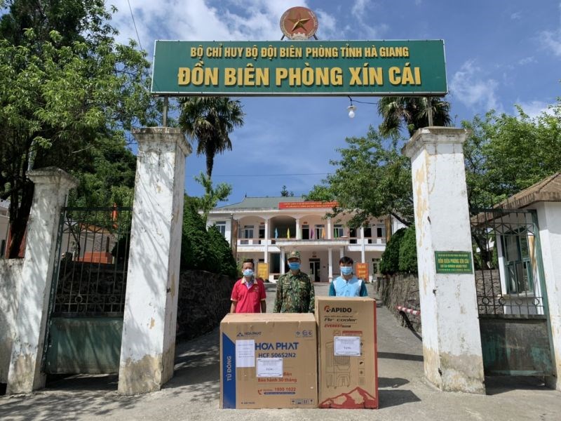 Đồn Biên phòng Xín Cái đóng tại huyện Mèo Vạc, tỉnh Hà Giang, Đồn gồm có 7 chốt và 2 khu cách ly phòng chống dịch Covid-19