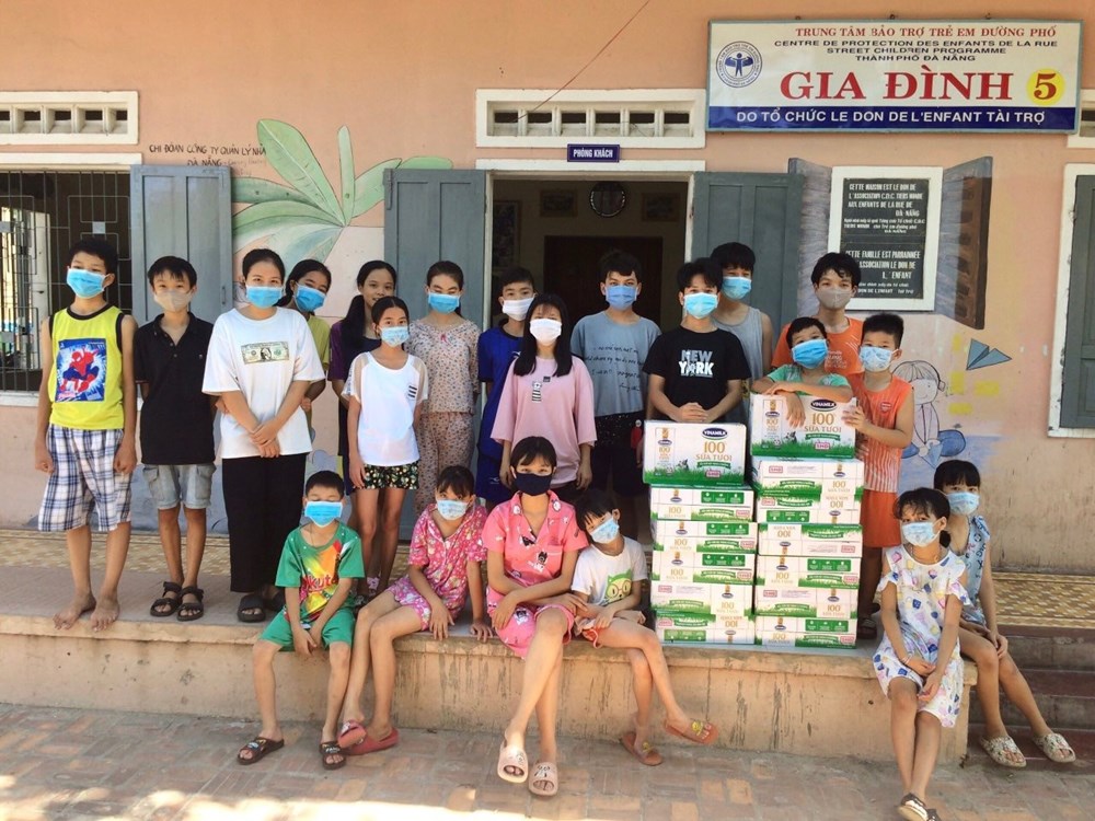 Qũy sữa vươn cao Việt Nam và hành trình mang 8.400 hộp sữa đến với trẻ em Điện Biên giữa đại dịch - ảnh 6