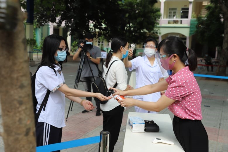 Trường THCS Thăng Long, quận Ba Đình: Diễn tập phòng, chống dịch Covid-19 phục vụ kỳ thi vào lớp 10 THPT - ảnh 3