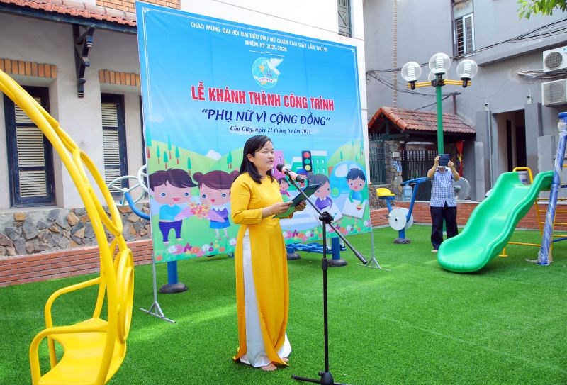 Chủ tịch Hội LHPN phường Nghĩa Đô Lê Thị Hoa Thủy hưởng ứng Tháng hành động vì trẻ em và các hoạt động kỷ niệm 20 năm ngày Gia đình Việt Nam