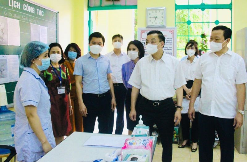 Chủ tịch UBND TP Hà Nội Chu Ngọc Anh kêu gọi người dân thực hiện khai báo y tế thường xuyên - ảnh 1