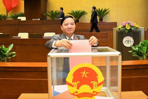 Phó Chủ tịch Nguyễn Khắc Định