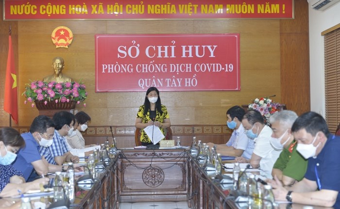 Chủ tịch Ủy ban MTTQ Việt Nam thành phố Nguyễn Lan Hương phát biểu kết luận buổi kiểm tra
