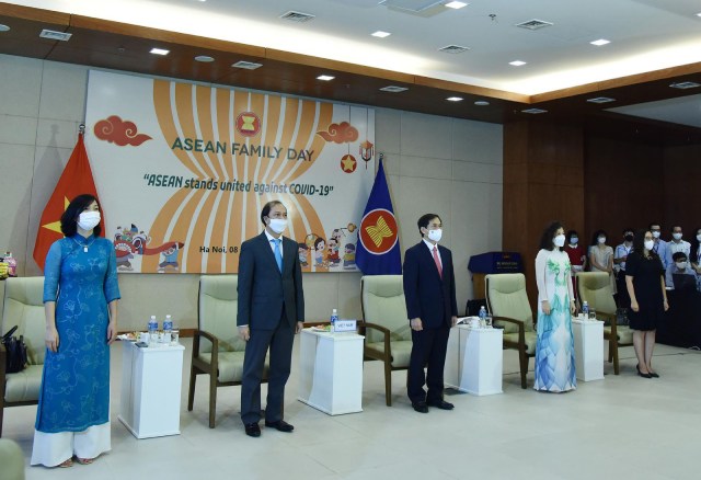 Các đại biểu tham dự Ngày gia đình ASEAN 2021.