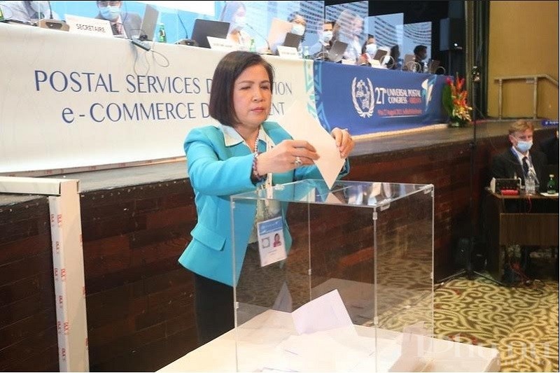 Đại sứ đặc mệnh toàn quyền Lê Thị Tuyết Mai, Trưởng Phái đoàn thường trực Việt Nam bên cạnh Liên hợp quốc, Tổ chức Thương mại thế giới và các tổ chức quốc tế khác tại Geneva, đại diện Việt Nam bỏ phiếu bầu cử tại Đại hội.