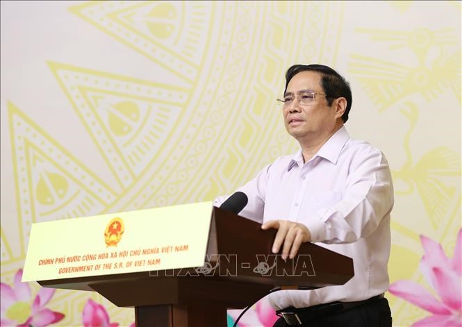 Thủ tướng Chính phủ Phạm Minh Chính phát động Chương trình “Sóng và máy tính cho em”. Ảnh: Dương Giang/TTXVN