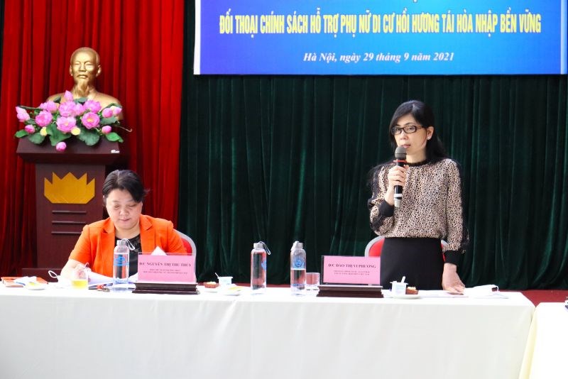 Lãnh đạo Hội LHPN Việt Nam và lãnh đạo Hội LHPN TP Hà Nội chủ trì buổi tuyên truyền