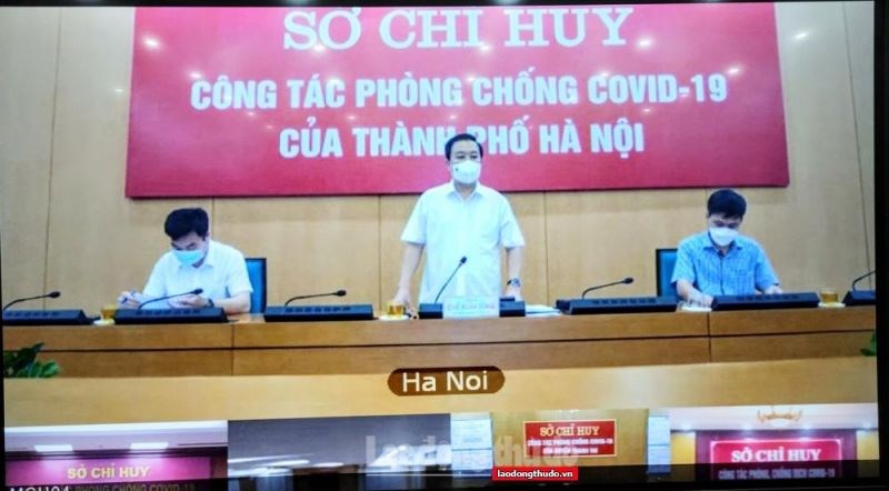 Phó Chủ tịch UBND thành phố Hà Nội Chử Xuân Dũng phát biểu kết luận cuộc họp