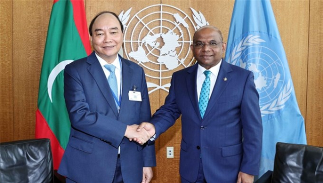 Chủ tịch nước Nguyễn Xuân Phúc hội kiến với ông Abdulla Shahid, Chủ tịch Đại hội đồng Liên Hiệp Quốc khóa 76.