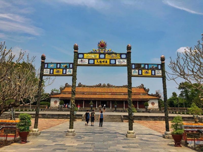 Từ ngày 1/10, tỉnh Thừa Thiên - Huế mở cửa đón khách nội tỉnh tham quan khu vực ngoài trời di tích Đại Nội và lăng các vua (Ảnh minh hoạ)