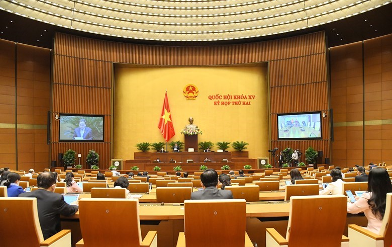 Quang cảnh phiên họp Quốc hội sáng 28/10.