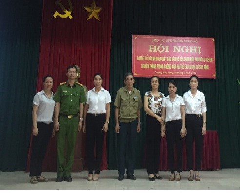 Ra mắt Tổ tư vấn tham gia giải quyết các vấn đề xã hội liên quan đến phụ nữ và trẻ em phường Dương Nội