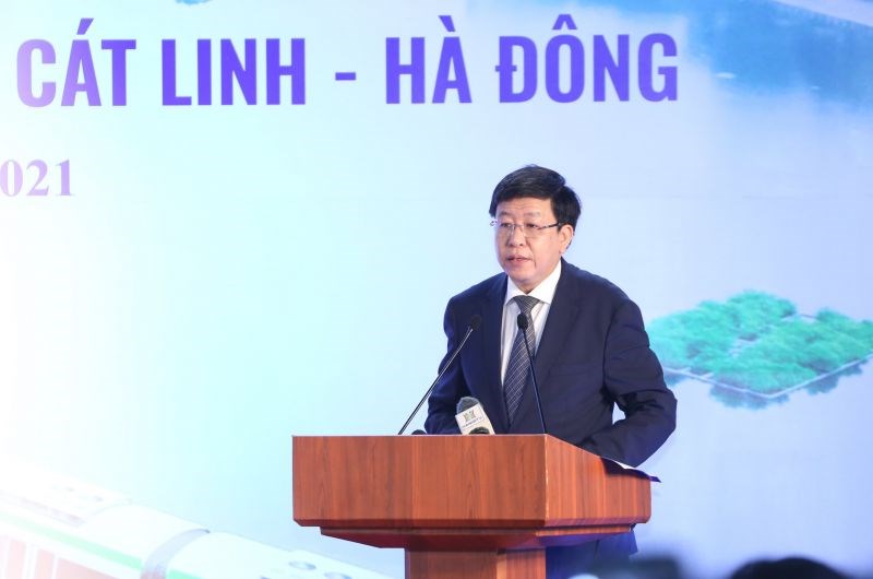 Phó Chủ tịch UBND TP Hà Nội Dương Đức Tuấn phát biểu tiếp nhận dự án