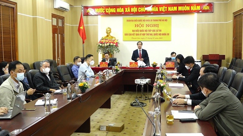 Quang cảnh buổi tiếp xúc cử tri tại điểm cầu trực tiếp huyện Thanh Oai
