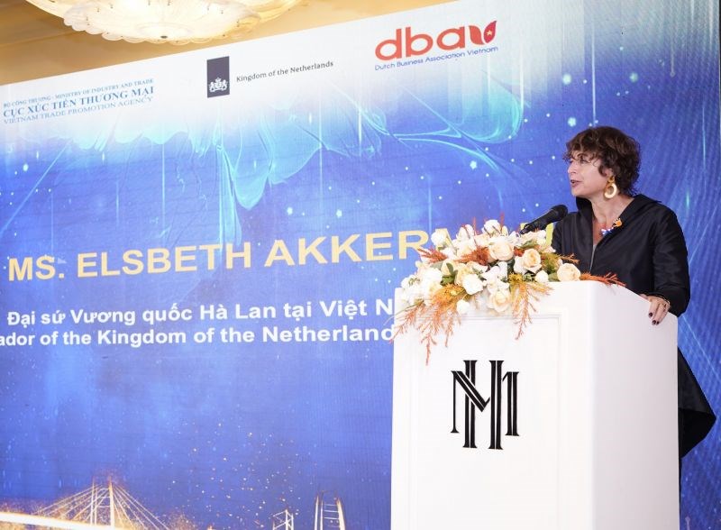 Bà Elsbeth Akkerman, Đại sứ đặc mệnh toàn quyền Vương quốc Hà Lan tại Việt Nam phát biểu