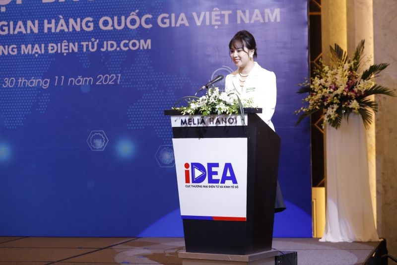 Bà Nguyễn Thị Diễm Hằng, Phó Tổng giám đốc Công ty Cổ phần thực phẩm dinh dưỡng hữu cơ Việt Nam (Vinanutrifood)