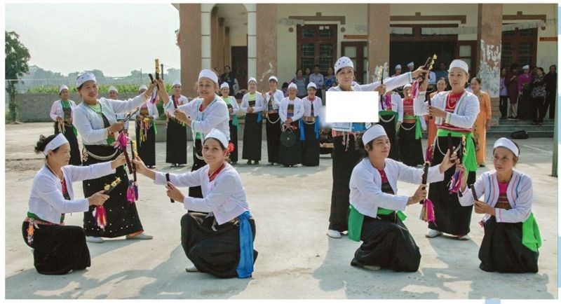 Hội LHPN huyện Ba Vì tích cực triển khai nhiều hoạt động hỗ trợ cán bộhội viên phụ nữ tích cực giữ gìn bản sắc văn hóa dân tộc.