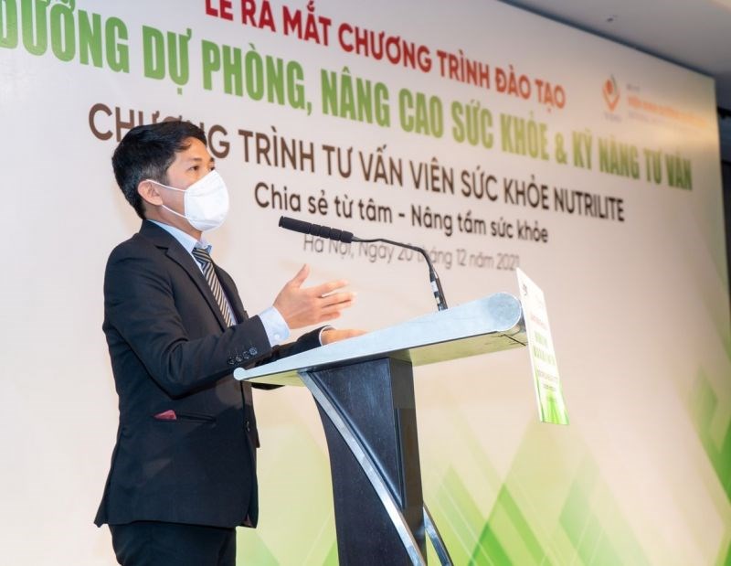 Ông Huỳnh Thiên Triều – Tổng Giám Đốc Amway Việt Nam phát biểu tại chương trình