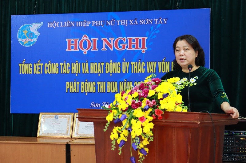 Đồng chí Nguyễn Thị Thu Thủy, Phó Chủ tịch Thường trực Hội LHPN phát biểu chỉ đạo tại Hội nghị