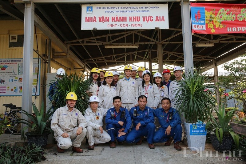 Lãnh đạo Tổng Liên đoàn Lao động Việt Nam, Công đoàn Dầu khí Việt Nam thăm, động viên người lao động BSR tại NMLD Dung Quất.