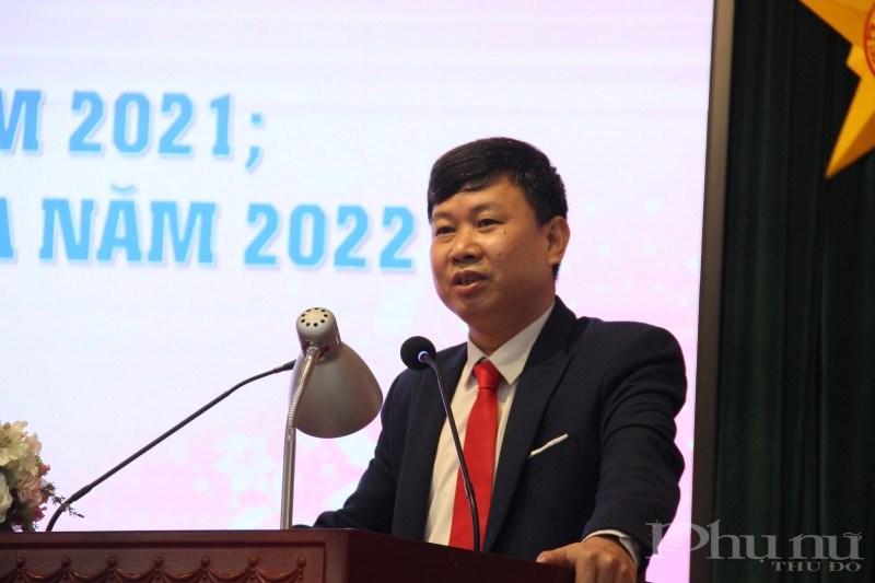 Đồng chí Nguyễn Mạnh Hải - Bí thư Đảng ủy phường Phú Thượng phát biểu chỉ đạo tại hội nghị.