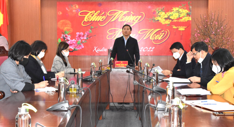 Đ/c Nguyễn Thanh Liêm – Bí thư Huyện ủy phát biểu tại buổi làm việc