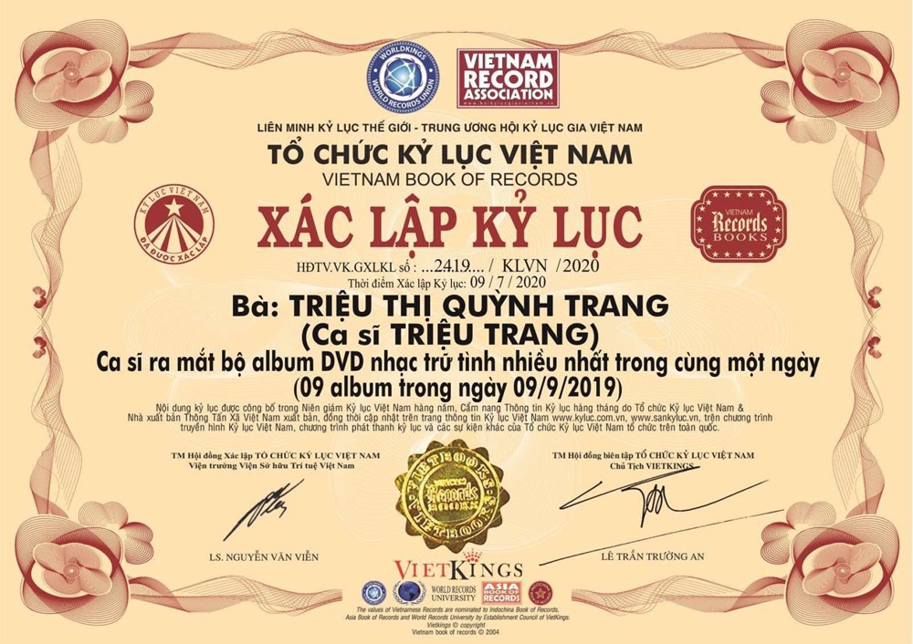 Triệu Trang từng xác lập kỷ lục ca sĩ phát hành nhiều album nhất trong 1 ngày