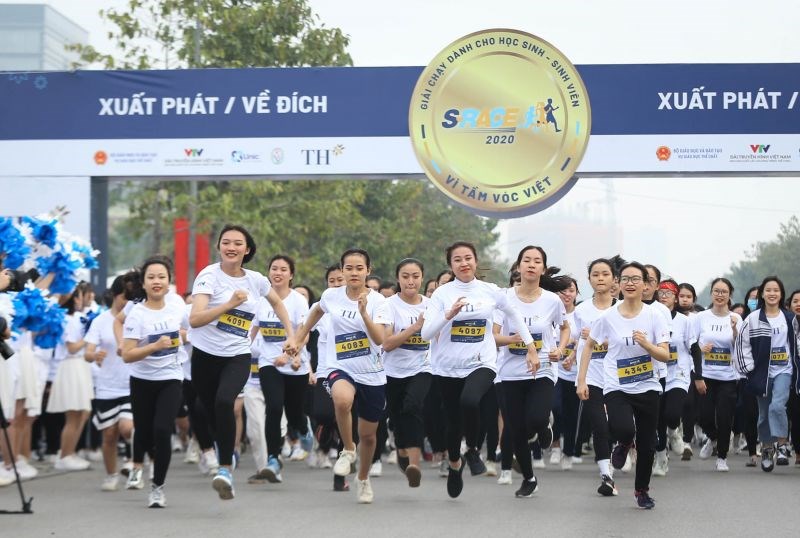 Tập đoàn TH đã đồng hành cùng nhiều hoạt động cải thiện tầm vóc, sức khỏe thế hệ tương lai của Việt Nam, trong đó có giải chạy học sinh, sinh viên toàn quốc S-Race