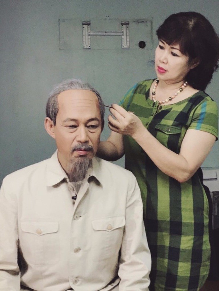 Nghệ sĩ Vương Đạm Thủy là người hóa trang cho chồng vào vai Bác Hồ	 Ảnh tư liệu
