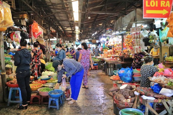 Hà Nội đặt mục tiêu 100% chợ bảo đảm an toàn thực phẩm