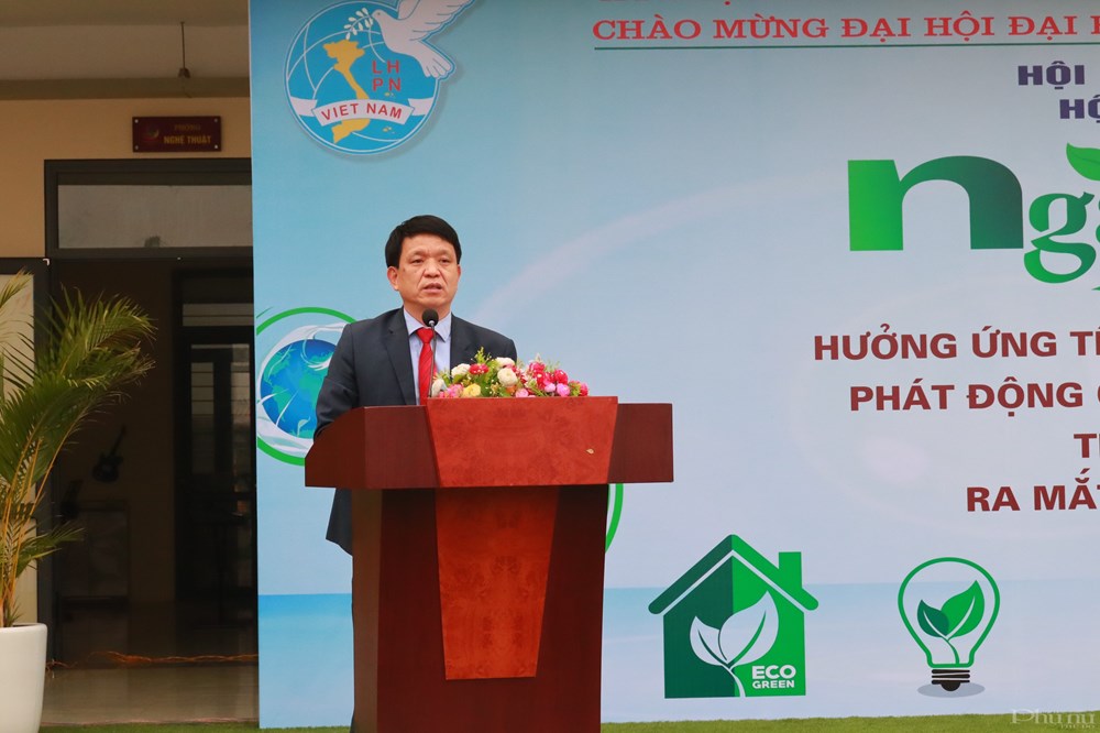 Đồng chí Nguyễn Văn Cường, Phó Bí thư thường trực Huyện ủy Đông Anh phát biểu chỉ đạo tại chương trình