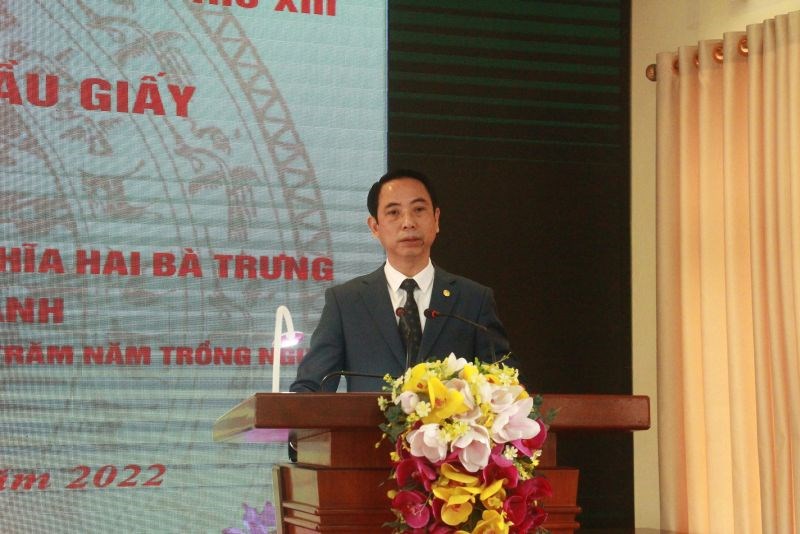Đồng chí Nguyễn Văn Chiến - Phó Bí thư Thường trực Quận uỷ, Chủ tịch HĐND quận phát biểu