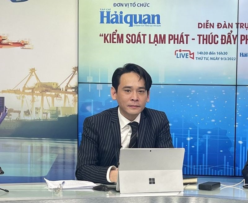 Ông Nguyễn Bá Khang, Phó giám đốc Trung tâm Thông tin giám sát tài chính Quốc gia thuộc Ủy ban Giám sát tài chính Quốc gia