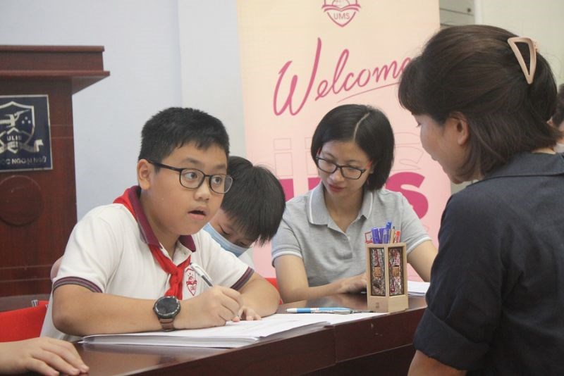 Học sinh trúng tuyển nhập học vào trường THCS Ngoại ngữ, đại học Quốc gia Hà NộiẢnh: THCS Ngoại ngữ