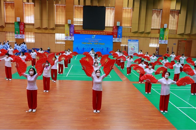 Hội LHPN quận Long Biên:  Tưng bừng ngày hội văn hóa thể thao trong cán bộ, hội viên phụ nữ - ảnh 7