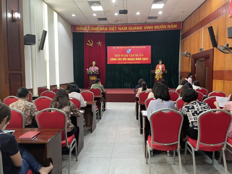 Hội LHPN Hà Nội: Tổ chức Hội nghị tập huấn công tác đối ngoại năm 2022 - ảnh 3