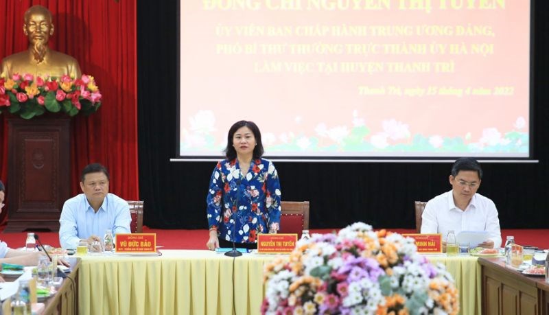 Phó Bí thư Thường trực Thành ủy Hà Nội Nguyễn Thị Tuyến phát biểu tại buổi làm việc với huyện Thanh Trì	Ảnh: Quang Thái