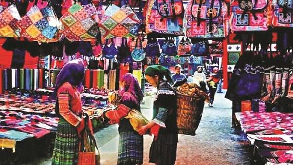 Chợ phiên Bắc Hà đầy màu sắc rực rỡ ở Lào Cai