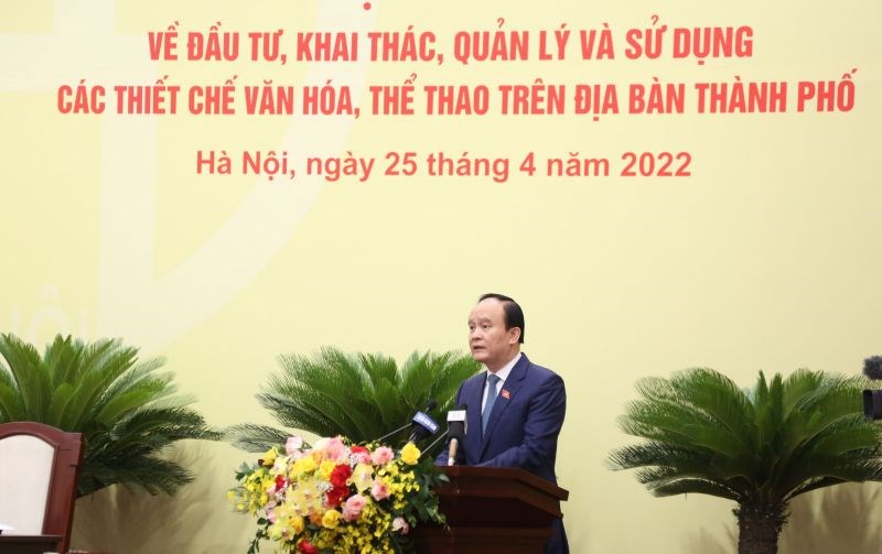 Chủ tịch HĐND TP Nguyễn Ngọc Tuấn phát biểu khai mạc phiên họp giải trình